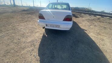 Daewoo: Daewoo Nexia: 1.6 l | Sedan — 2