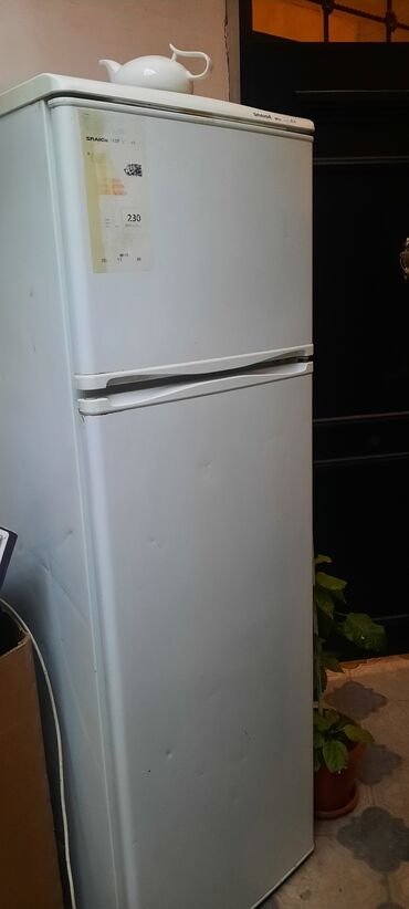 sharp paltaryuyan: Б/у Холодильник Sharp, No frost, Двухкамерный, цвет - Белый