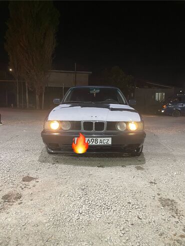 Бамперы: BMW 5 series: 1994 г., 1.8 л, Механика, Бензин, Седан