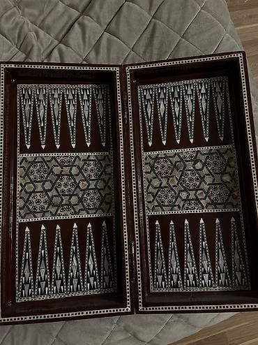 Şahmatlar: Misirdən gətirilmiş sədəf işləmə Nərd və Şahmat taxtası.Elde 3 eded — 4