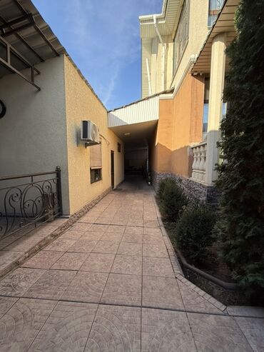 Долгосрочная аренда домов: 200 м², 5 комнат, Кондиционер, Бронированные двери, Видеонаблюдение — 28