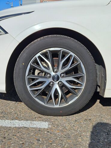 Kia: Kia K5: 2020 г., 2 л, Газ — 6