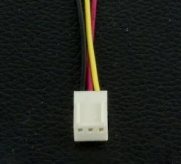 Priključnice: 3-pinski konektor sa kablom (crna, crvena, žuta žica) - Tip: 3-pin — 1