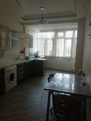 Uzunmüddətli kirayə mənzillər: Səbail rayonu Badamdar qəsəbəsində 17 mertebeli binanın 12-ci — 16