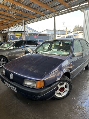 мицубиси спец стар: Volkswagen Passat: 1992 г., 1.8 л, Механика, Бензин, Седан