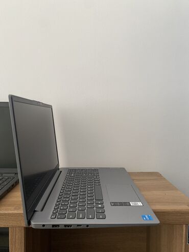 Компьютеры, ноутбуки и планшеты: Ультрабук, Lenovo, 8 ГБ ОЗУ, Intel Core i3, 15.6 ", Новый, Для работы, учебы, память SSD