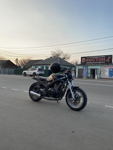сколька стоит мотоцикл: Классикалык Suzuki, 500 куб. см, Бензин, Чоңдор үчүн, Колдонулган, Бөлүп төлөө менен