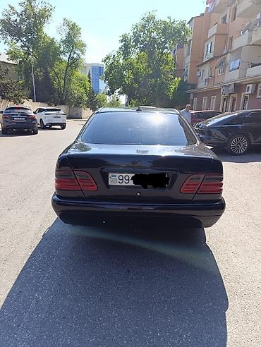 w210 sukanı: Mercedes-Benz E-Class (W210) sedan - Kuzov: qara rəng, 4 qapı — 4