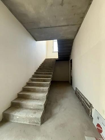 Продажа коттеджей и домов: ПРОДАЕТСЯ просторный 2-этажный дом 📍 Район: Алтын-ордо 🏠 Площадь — 4