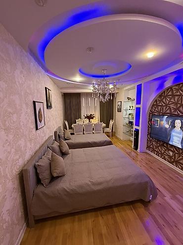 Qonaq otağı dəstləri: Masa və oturacaqlar — 1