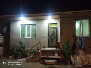 Həyət evləri və villaların satışı: Çox təcili satilir dəyərinən cox aşağıdır. kurdaxani İlimarketə yaxin — 2