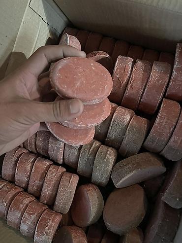 Гигиена и ароматизаторы: 1 шт 20 сом где-то 300-400 шт бар Баарын алсанар дагы тушуп берем — 1