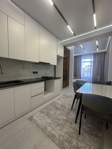 Продажа квартир: 2 комнаты, 65 м², Индивидуалка, 5 этаж, Дизайнерский ремонт