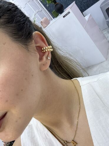 Bijuteriya dəstləri: Qadın bəzək aksesuarları – geniş seçim Məhsullar: - Qızılı tonlarda — 112