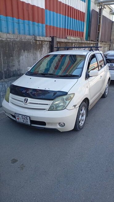 авто заратка: Toyota ist: 2003 г., 1.5 л, Автоматтык, Бензин, Хетчбек