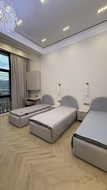 ищу квартирантов: 4 комнаты, 200 м², Ала-Арча ТРЦ Элитка, Пентхаус этаж, Дизайнерский ремонт — 9