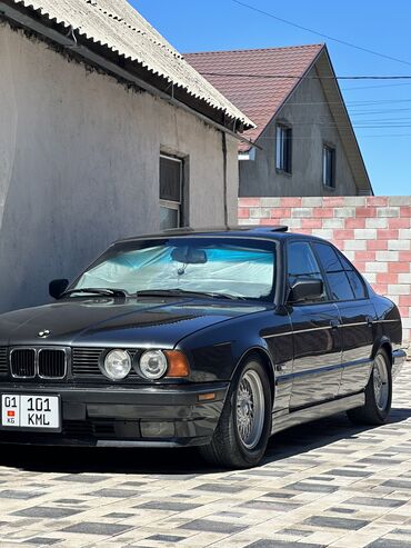 выхлоп е34: BMW 5 series: 1990 г., 2.8 л, Механика, Бензин, Седан