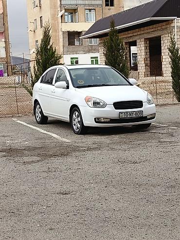 islenmis hyundai avtomobilleri satisi: Hyundai Accent: 1.6 l | 2009 il Sedan — 1