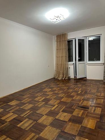 3 бөлмө, 58 м², 10-мкр 104-серия, 2 кабат, Косметикалык оңдоо