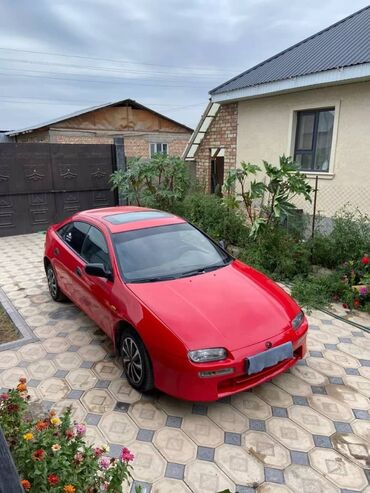 Mazda: Mazda 323: 1997 г., 1.5 л, Механика, Бензин, Хэтчбэк