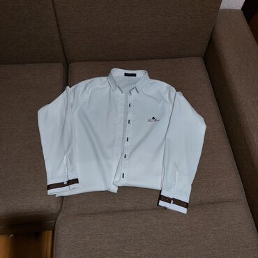 голубые мужские костюмы: Köynək yenidir. Razmeri uygun olmadığı ücün satilir