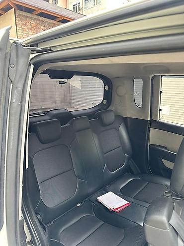 вдоль реки речки: Kia Ray: 2019 г., 1 л, Автомат, Бензин, Внедорожник — 4