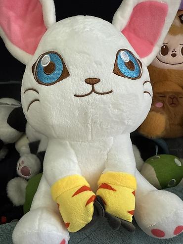 Игрушки: Мягкие игрушки — набор Описание: - Плюшевый котик-бродячка с багетом — 16