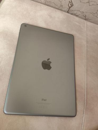 ipad: Apple iPad planşet - Ekran: 9.7" Retina (təxmini), Home düyməsi və — 7