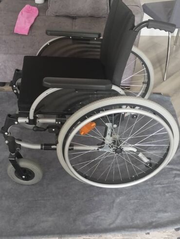 коляска для инвалида: Инвалидная коляска в хорошем состоянии Тема не моя звонить по