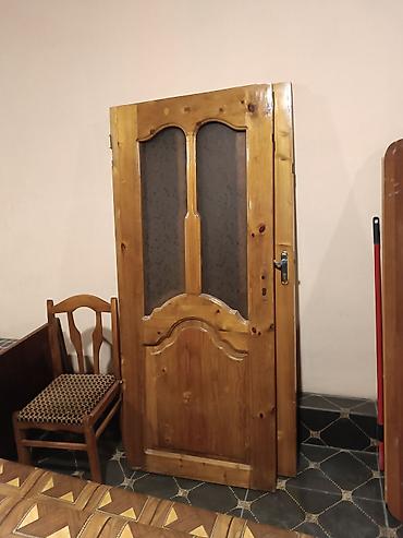 acar dəsdi: Taxta qapı – şüşəli, klassik dizayn - Material: tam ağac (cilalı lak — 1