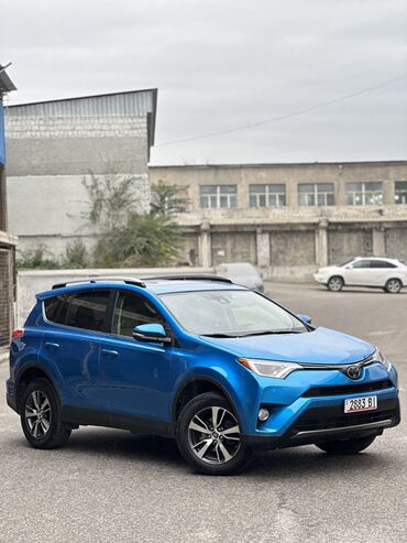 Toyota: Toyota RAV4: 2018 г., 2.5 л, Автомат, Бензин, Кроссовер