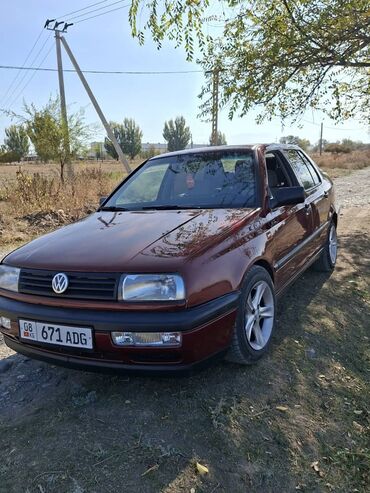 гранаты мазда: Volkswagen Vento: 1992 г., 1.8 л, Механика, Бензин, Седан
