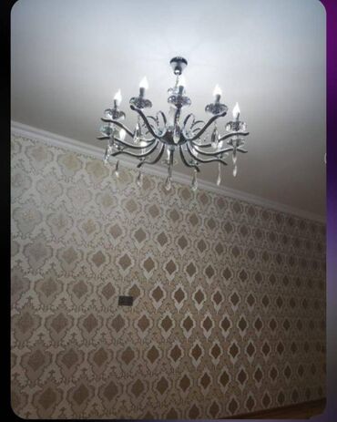 Çılçıraq, 10 və daha çox lampa, Metal