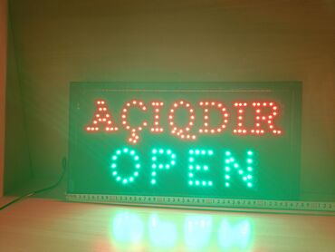 светодиодные экраны для наружной рекламы: LED “AÇIQDIR / OPEN” işıqlı lövhə - İkidilli yazı: yuxarıda “AÇIQDIR”