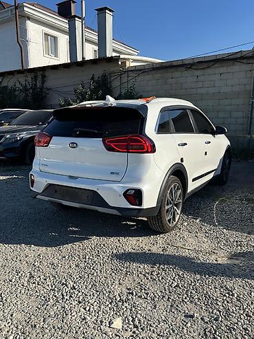 nexiya 2: Kia Niro: 2019 г., 1.6 л, Автомат, Гибрид — 4