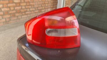 поворотник ауди: Арткы сол стоп-сигнал Audi 2003 г., Колдонулган, Оригинал, Германия