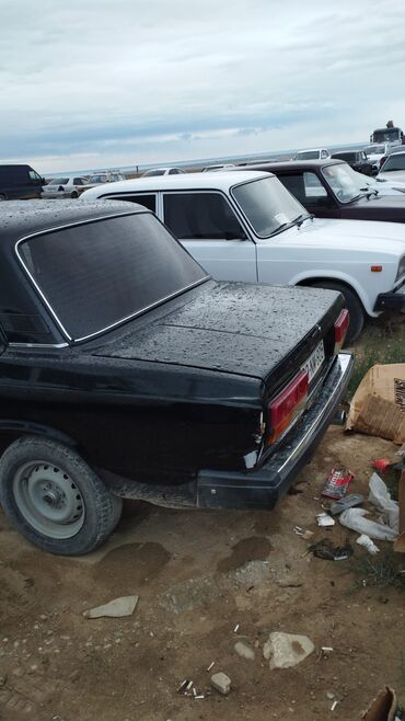 запчасти опель вектра б: Model: Lada Riva/2107 Kuzov: sedan, qara rəng Şüşələr: tündləşdirilmiş