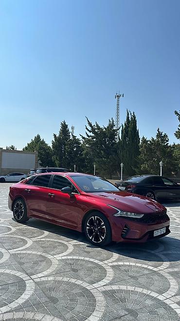 Kia K5: 1.6 l | 2021 il Sedan