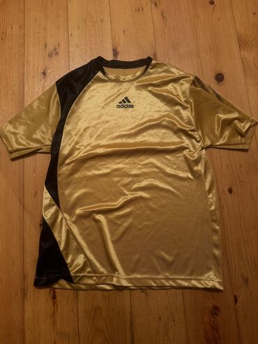 formalar futbol: Adidas yellow shirt⚡🔥
Oversize
Price/qiymət-13.90
#adidas 
#shirt