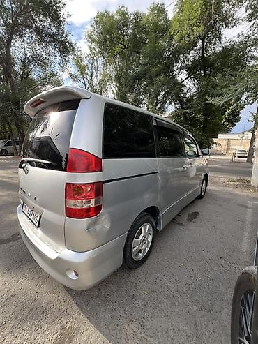 вокси ноах: Toyota Noah: 2002 г., 2 л, Автомат, Бензин, Минивэн — 4