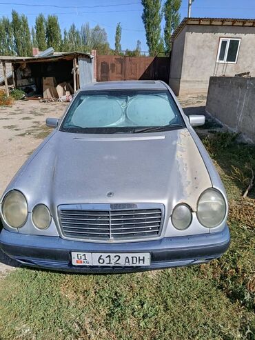 Mercedes-Benz: Mercedes-Benz E-Class: 1998 г., 2 л, Механика, Бензин, Седан