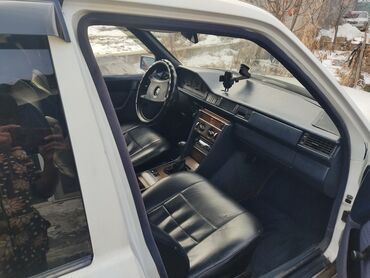 автомобиль мерседес 124w: Mercedes-Benz W124: 1989 г., 2.5 л, Механика, Дизель, Седан