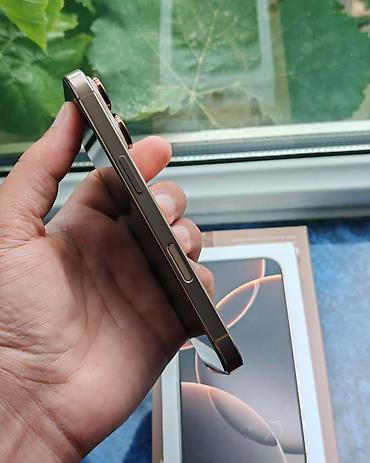 iphone usb: IPhone 16 Pro, 128 GB, Natural Titanium, Simsiz şarj, Face ID — 4