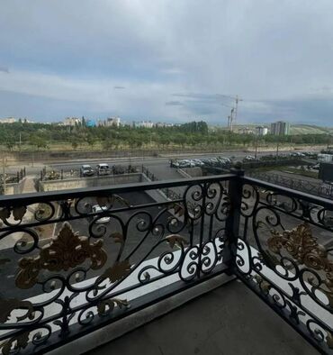 Продажа домов: 3 комнаты, 119 м², Элитка, 3 этаж, ПСО (под самоотделку)