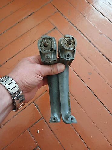 odun kesen aletler: Məhsul: Köhnə tip metal qapı pəncərə tutacaqları (cüt) Təsvir: - İki — 3