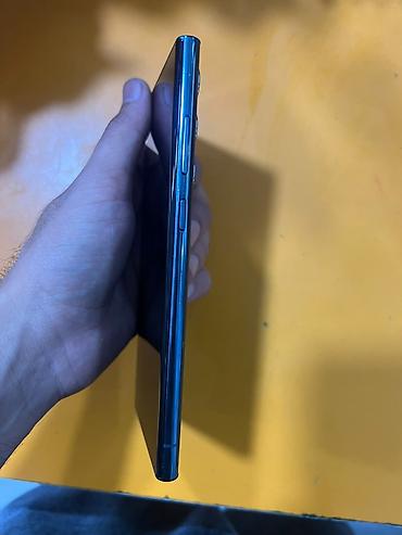 dell alienware: Samsung Galaxy S22 Ultra, 256 GB, rəng - Yaşıl, Simsiz şarj — 8