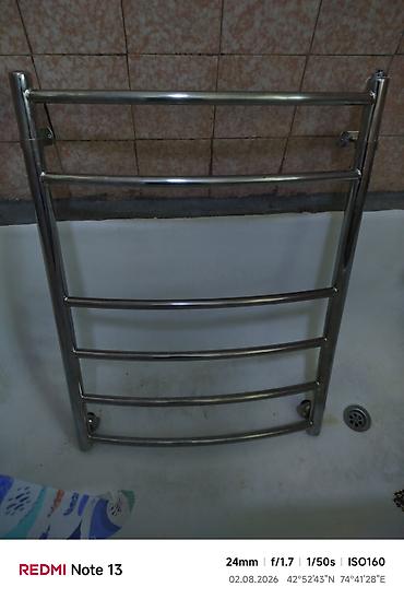 drying rack: Полотенцесушитель (водяной), лестничного типа. - Материал — 1