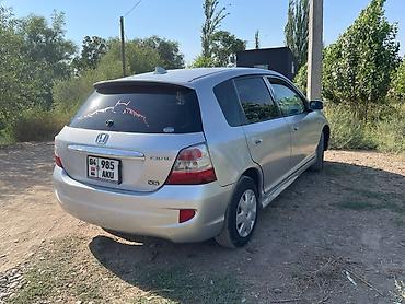 мото каракол: Honda Civic: 2004 г., 1.5 л, Кол менен иштөөчү, Бензин, Хетчбек — 3