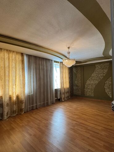 Продажа домов: Дом, 210 м², 7 комнат, Агентство недвижимости — 2