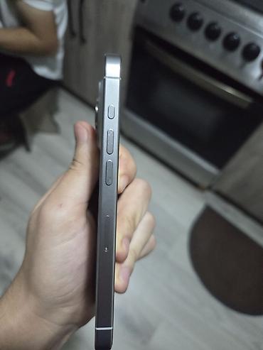 iphone 13 pro islənmis: IPhone 15 Pro, 128 GB, White Titanium, Simsiz şarj — 3